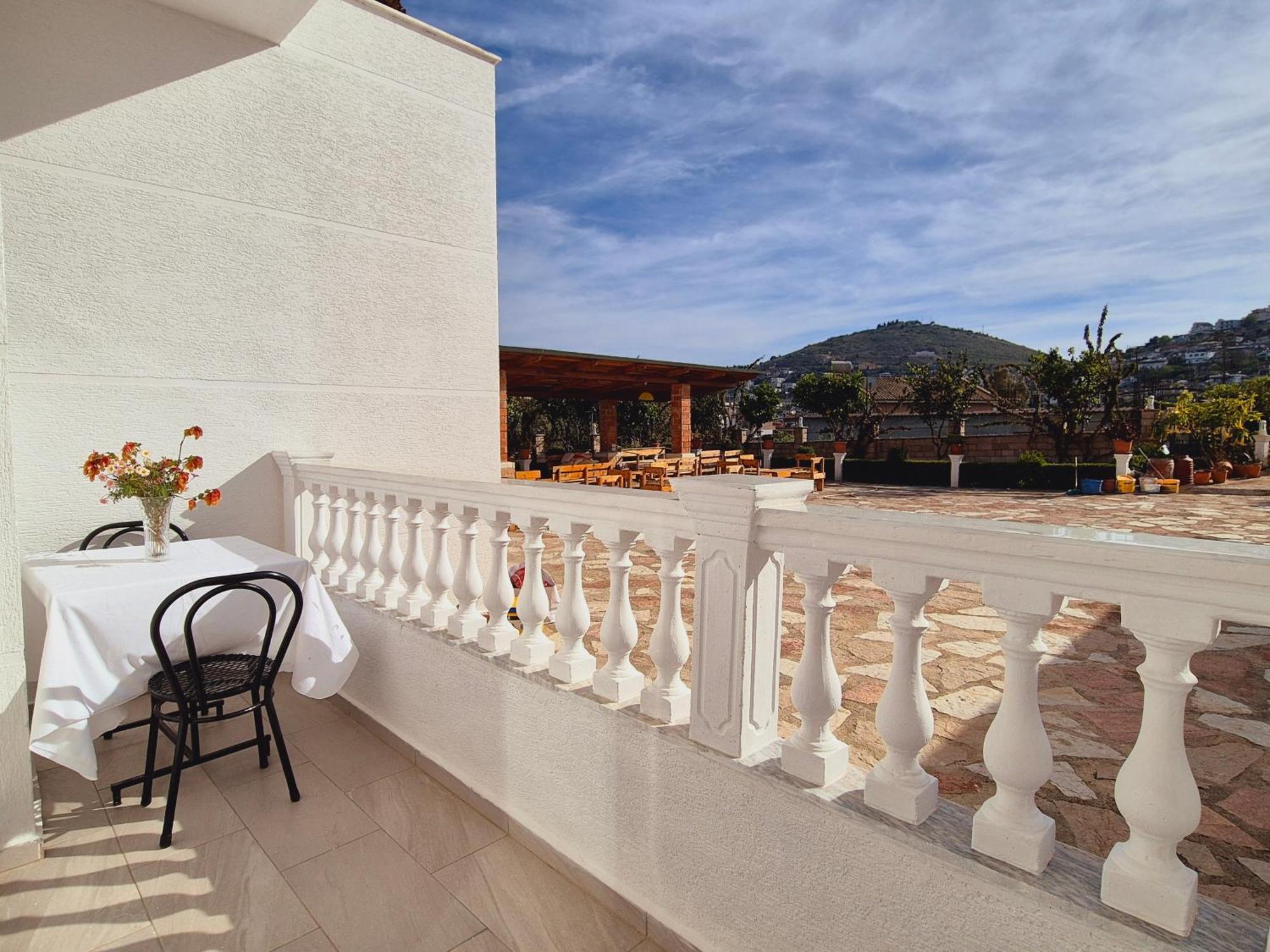 Villa Josana Sarandë 외부 사진