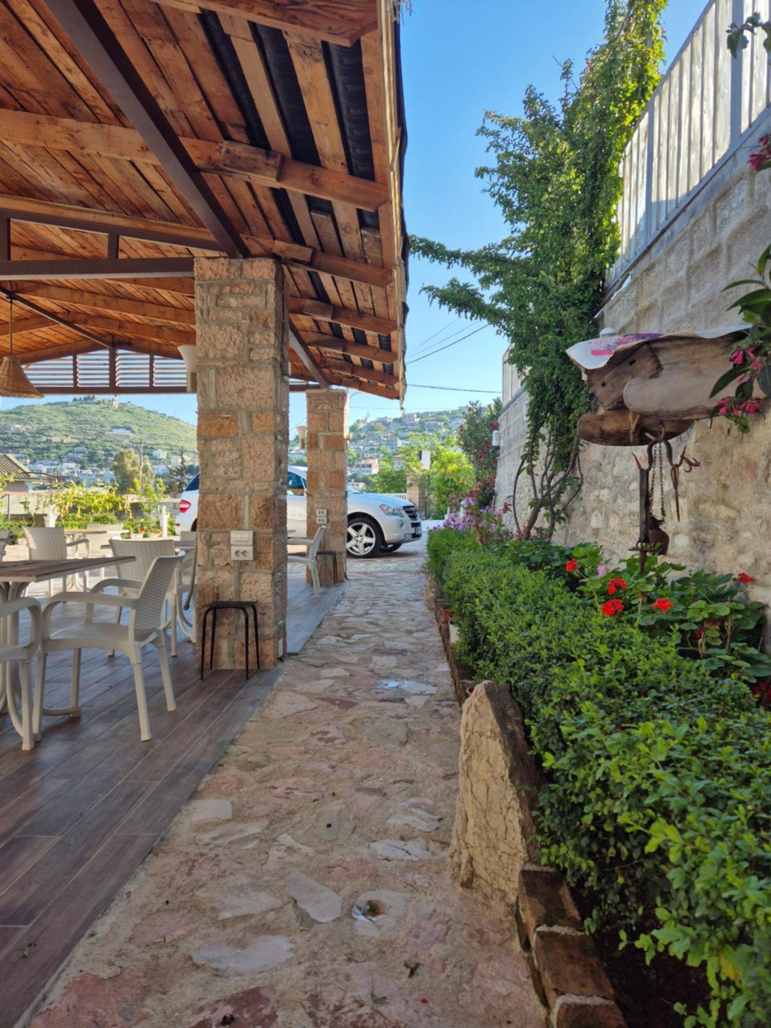 Villa Josana Sarandë 외부 사진